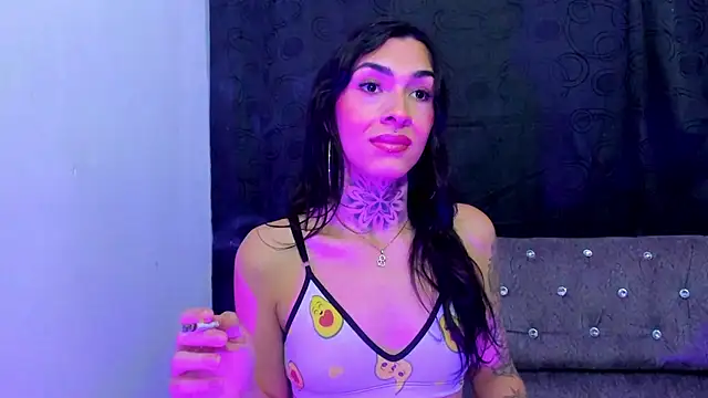 Camila_Coxx live sex cam