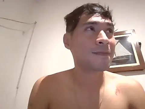 miguelgomher live sex cam