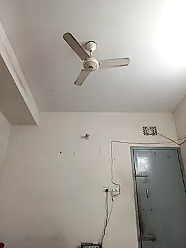 Tanisha-1's cam snapshot