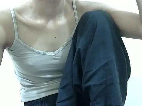 Anu_tiny's cam snapshot