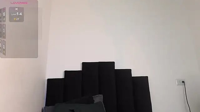 MarcoAlexLatino live sex cam