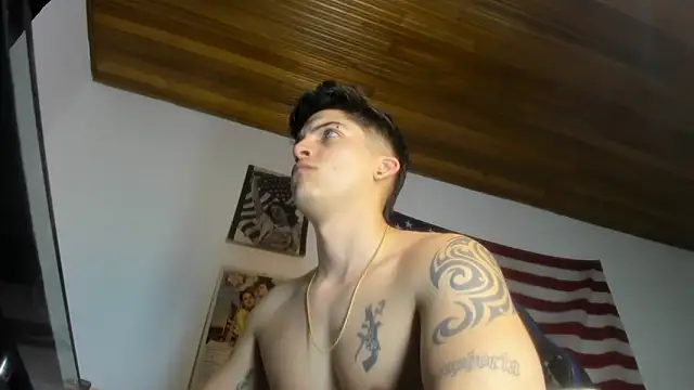 charlie_hotxxx live sex cam