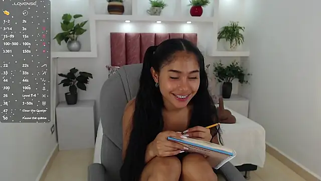 Milaa_Star_'s cam snapshot