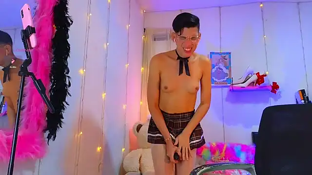 Ariel_Femboy_ live sex cam