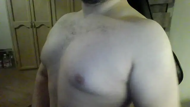 Himbo_fox's cam snapshot