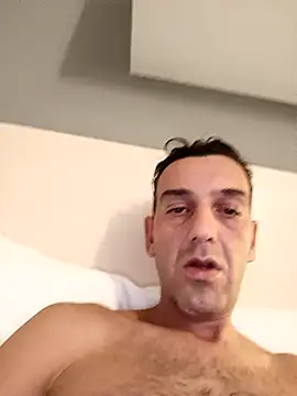 Sextructor@xh's cam snapshot