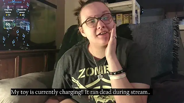 TurtleLady420 live sex cam