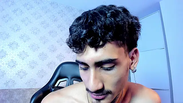 Mr_Strike live sex cam