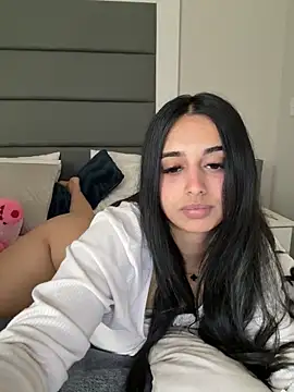 LilMisIndianx live sex cam