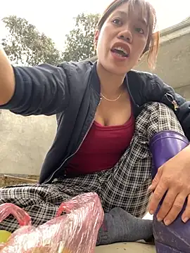 nhinhi-sexy live sex cam