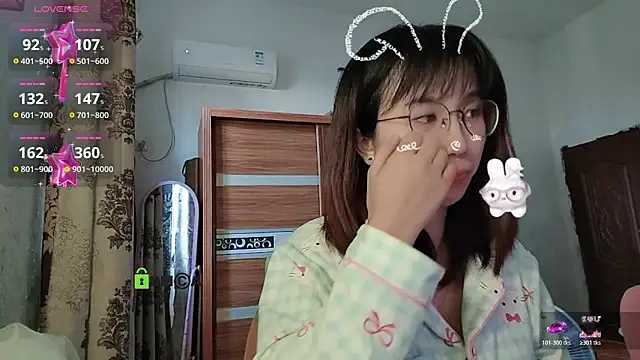 Lili_666 live sex cam