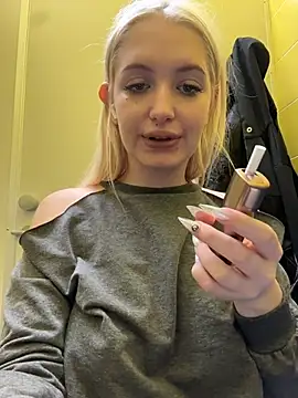 Milkyy_wway live sex cam