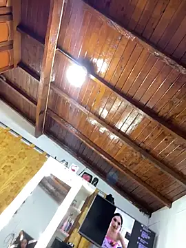 Zaratattoox live sex cam