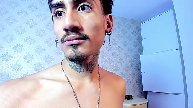 Mr_Strike live sex cam