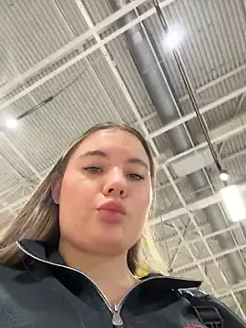 StephanieMur live sex cam