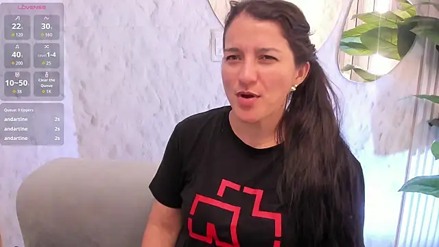 Emelyross_ live sex cam