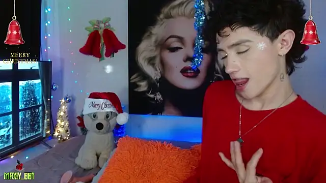 maxiy_001 live sex cam
