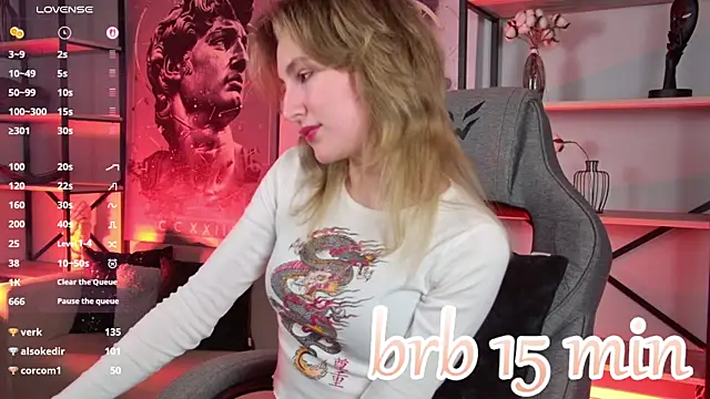 LuxRayi live sex cam