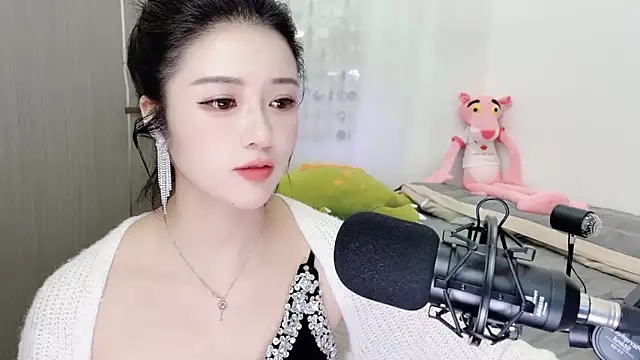 starsqimei live sex cam