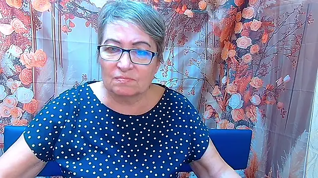 OlgaLuck live sex cam