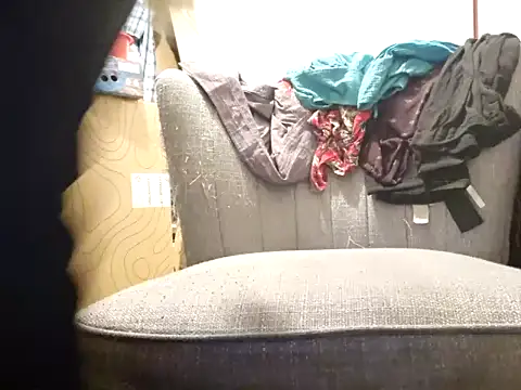 Samantha_Squirt@xh live sex cam