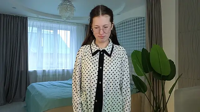 MiraFenech's cam snapshot