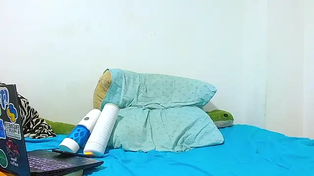 biglatin80 live sex cam