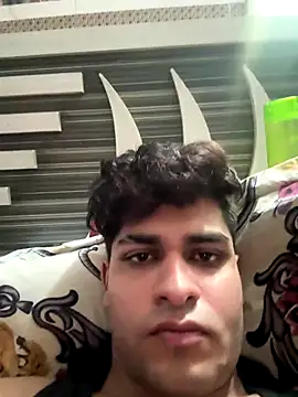 Vihaaanfucks live sex cam