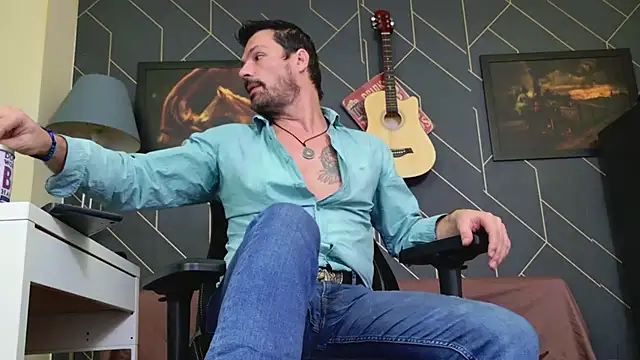 ChrisKox live sex cam