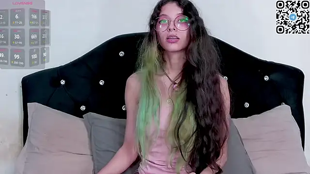 Noninha_ live sex cam