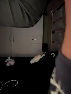 Laura-Khalifa live sex cam