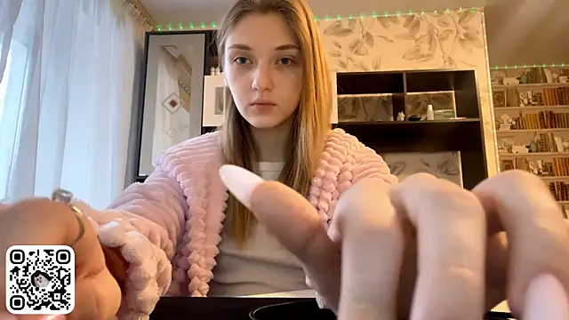 AveryBerkson live sex cam