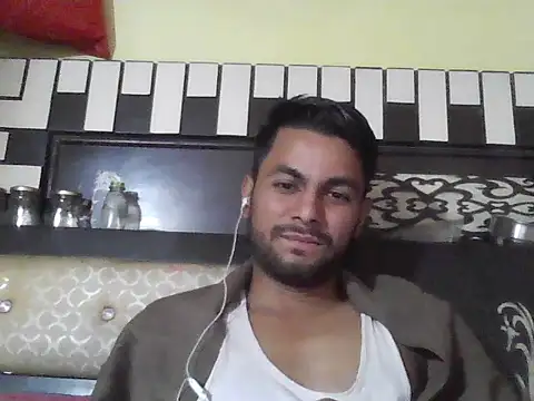 Stubborndesiboy live sex cam