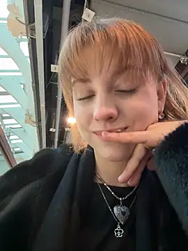 Only_April's cam snapshot