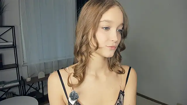 SerrenaAa's cam snapshot