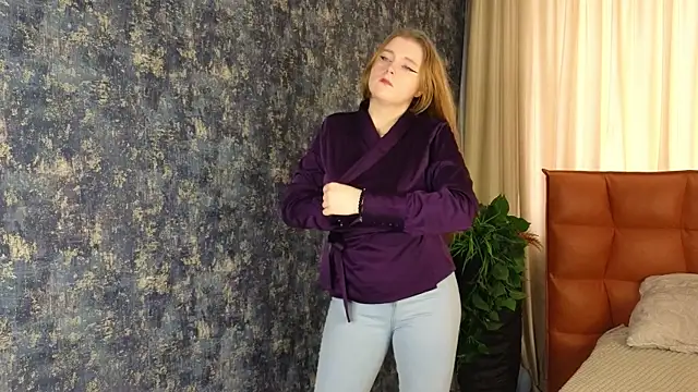 NightSaffron's cam snapshot