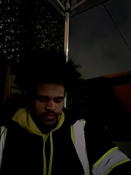 Mrmakeherwet_Tez's cam snapshot