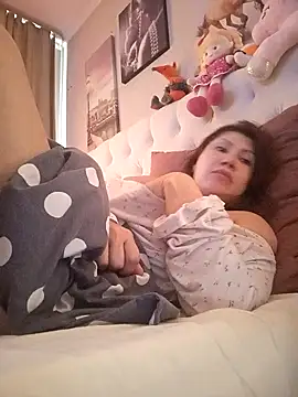 ROXOLANAA_SEXY live sex cam