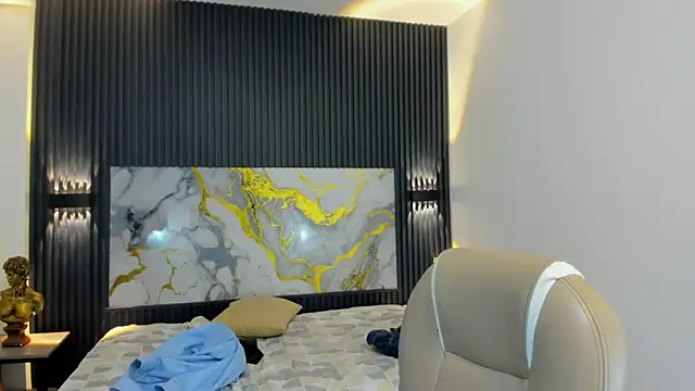 SantiagoRusso18 live sex cam