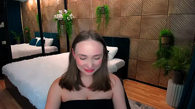 TrueReincarnation live sex cam