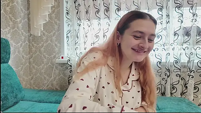 SweetLiaison live sex cam