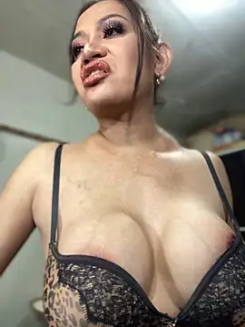 HugeKatarinaTS live sex cam