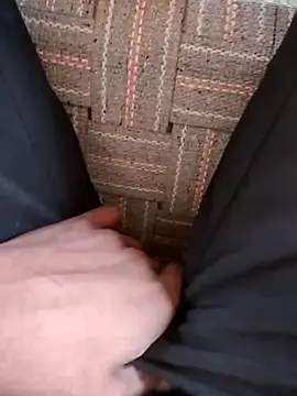 male_hub's cam snapshot