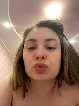 DeniMilkyyyyy's cam snapshot