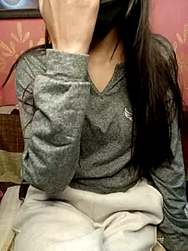 poojaji690 live sex cam