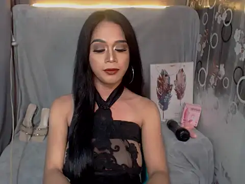 SerenityFoxx live sex cam
