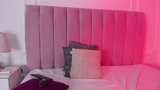 Bad_queen22 live sex cam