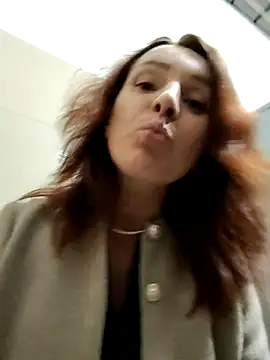 EvaXOAir live sex cam