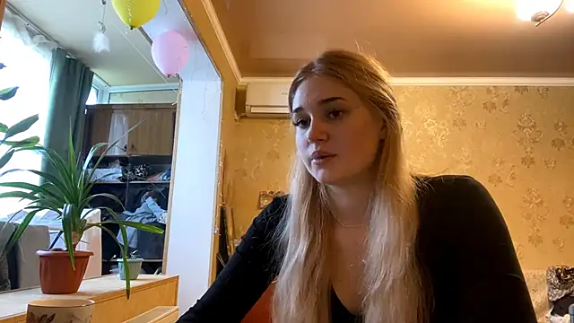 Malley_Saunds's cam snapshot