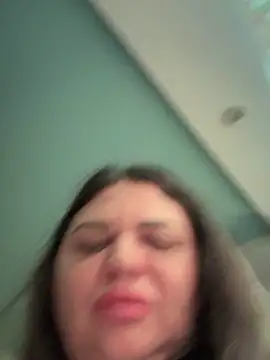 littleRikka live sex cam